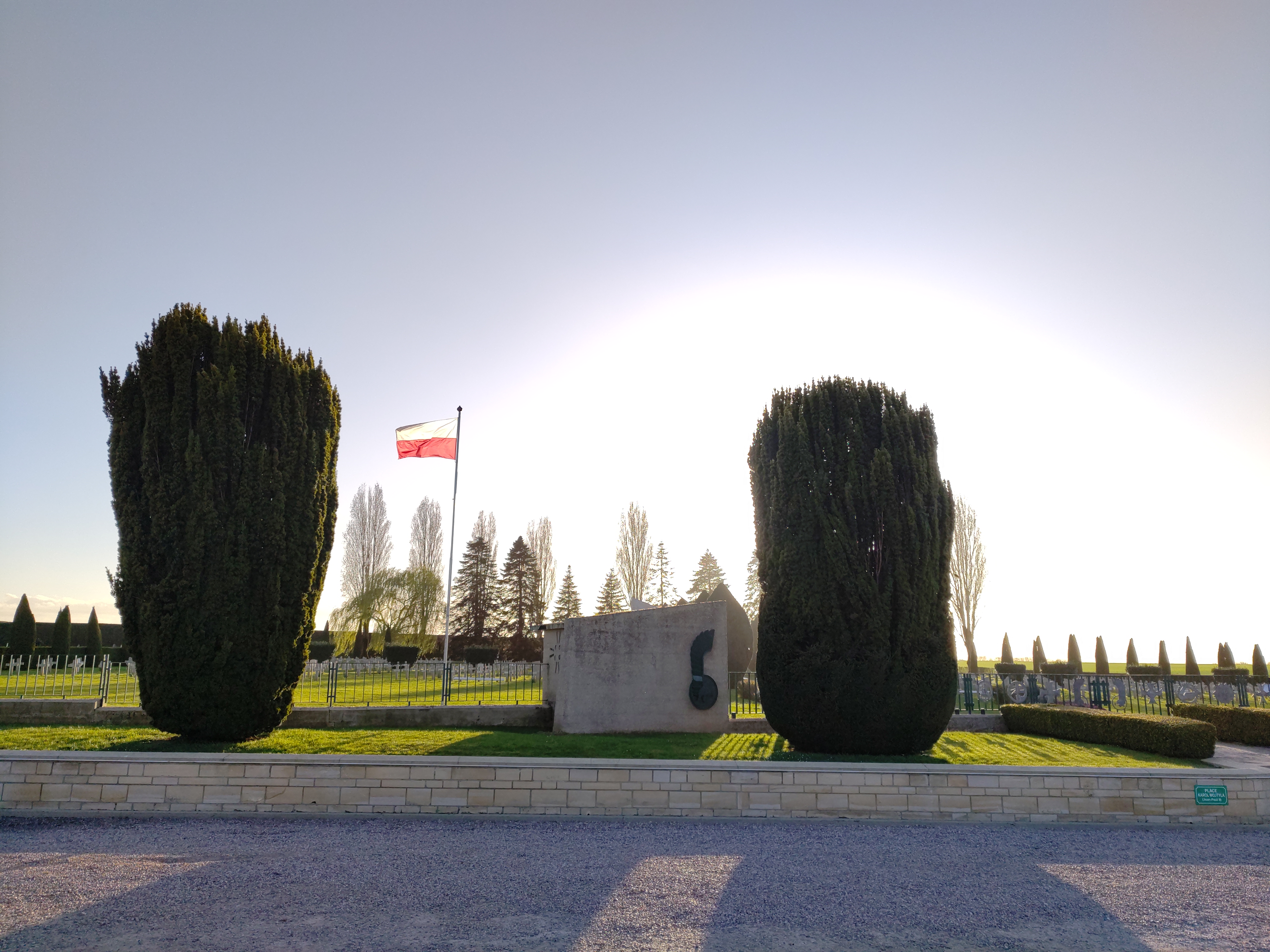 Cimetière militaire polonais d'Urville-Langannerie